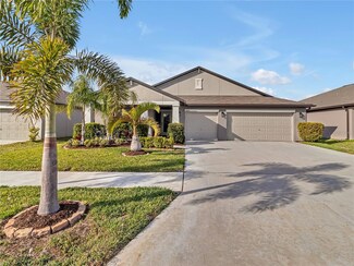 16542 Delia St, Wimauma, FL 33598