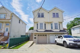 70 Wentworth Ave, Staten Island, NY 10305