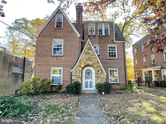 721 Erie Ave Unit 2, Takoma Park, MD 20912