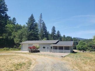 900 Slate Creek Rd, Wilderville, OR 97543