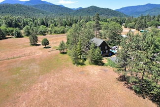 1190 Cedar Flat Rd, Williams, OR 97544