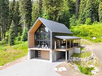 2269 Franks Rd, Donnelly, ID 83615