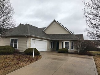 7417 Trotters Chase Ln, Fort Wayne, IN 46815