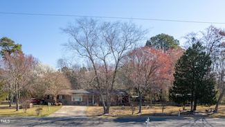 1413 Bud Hawkins Rd, Dunn, NC 28334