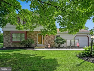 104 Harvest Ln, Reading, PA 19606