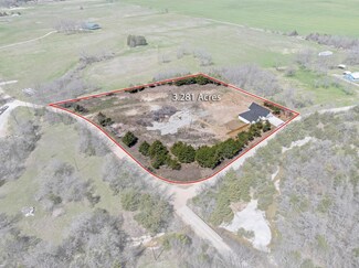 850 County Road 26750, Petty, TX 75470