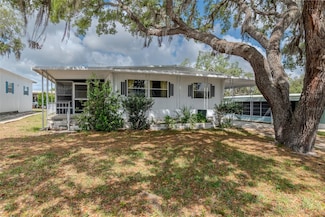 7305 Score St, Brooksville, FL 34613