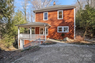 206 Yates Ave, Black Mountain, NC 28711