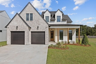 104 Cape Town Ave, Youngsville, LA 70592
