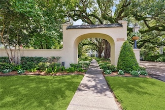 107 E Oakridge Park, Metairie, LA 70005