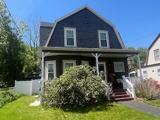 30 Plain St, Fitchburg, MA 01420