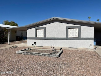 26429 S Navajo Place, Sun Lakes, AZ 85248