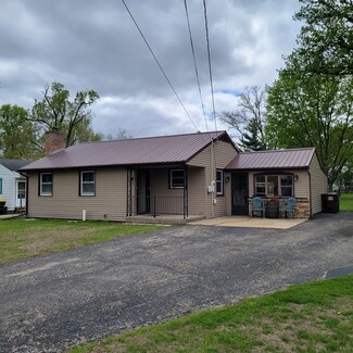 8032 Ravere St, Machesney Park, IL 61115
