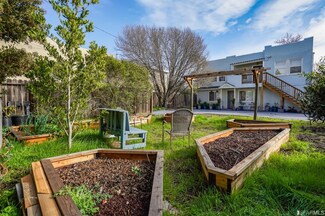 1322 Ashby Ave, Berkeley, CA 94702
