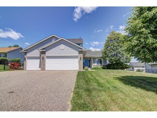 405 Dakota Ave, Roberts, WI 54023