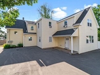 582 Centre St, Brockton, MA 02302