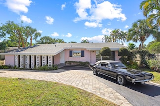 10 NE 22nd St, Delray Beach, FL 33444