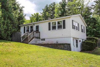 3 Hamelin St, Goffstown, NH 03045