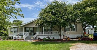 281 Washam Rd, Saint Joseph, LA 71366