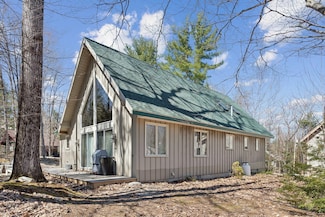 50 Viking Village Rd, Newry, ME 04261