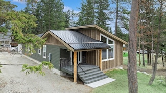 131 Clothier Ln, Lakeside, MT 59922