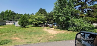 1136 Stokes St, Statesville, NC 28625