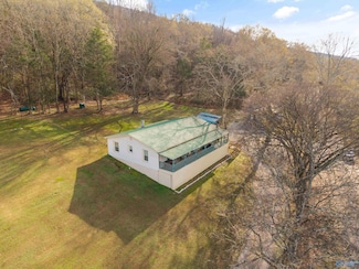 16 County Road 514, Princeton, AL 35766