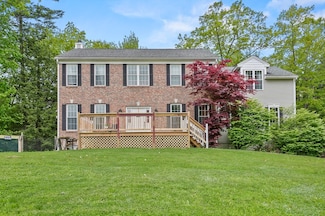 28 Hay Rd, Ashburnham, MA 01430