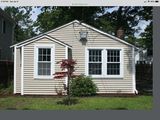 23 Wildwood Ave, Wareham, MA 02571