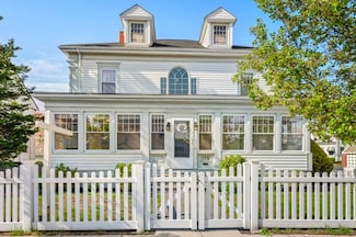 175 Pleasant St, Winthrop, MA 02152