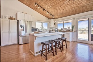 31102 Mountain View Rd, Trabuco Canyon, CA 92679