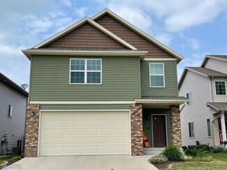 4821 Chelsea Ln S, Fargo, ND 58104