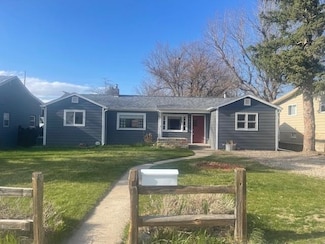 1021 Omaha St, Belle Fourche, SD 57717