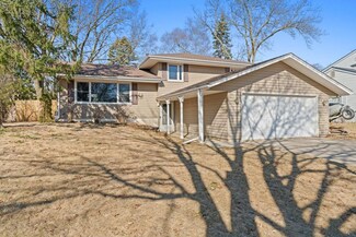 2115 9th Ave NE, Rochester, MN 55906