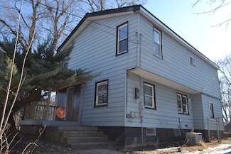 527 W 7th St, Rock Falls, IL 61071