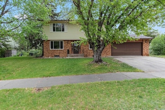 3520 Arizona St, Rapid City, SD 57701