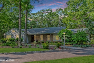 277 Grawtown Rd, Jackson, NJ 08527