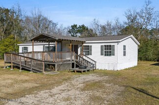9308 Gray Ave, Vancleave, MS 39565