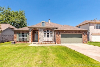 3708 W Detroit St, Broken Arrow, OK 74012