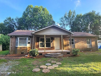 117 Woodside Rd, Greenville, NC 27834
