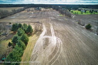 5182 E Kinsel Hwy, Charlotte, MI 48813