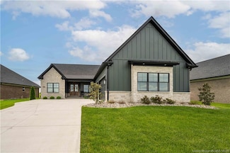 1842 Augusta Blvd, Henryville, IN 47126