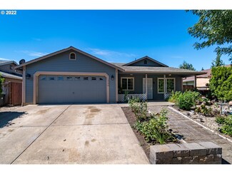 1944 Anthony Way, Eugene, OR 97404