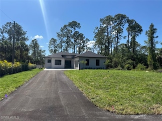2370 18th Ave NE, Naples, FL 34120