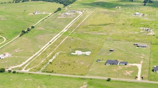 1450 County Road 465, Webberville, TX 78621