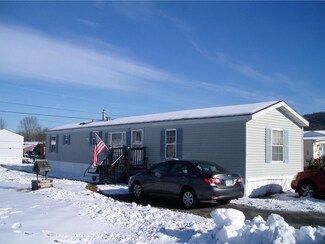 18 Windy Acres Park, Charlestown, NH 03603