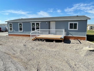 21 Chandelle Ln, Great Falls, MT 59404