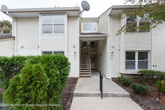 443 Bayberry Ct, Englishtown, NJ 07726