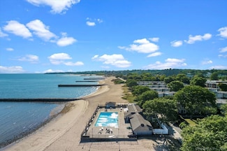 230 West Walk, West Haven, CT 06516