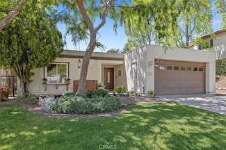 617 Harwood Ln, Thousand Oaks, CA 91360